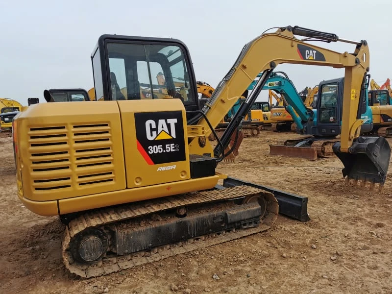 Pelle Caterpillar Cat 305.5 de 5,5 t d'occasion à vendre - Matériel de construction d'occasion de qualité