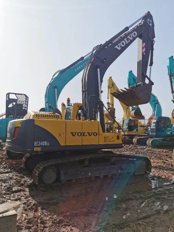 High-Quality 95% New Used Volvo EC240 Excavator Available for Sale