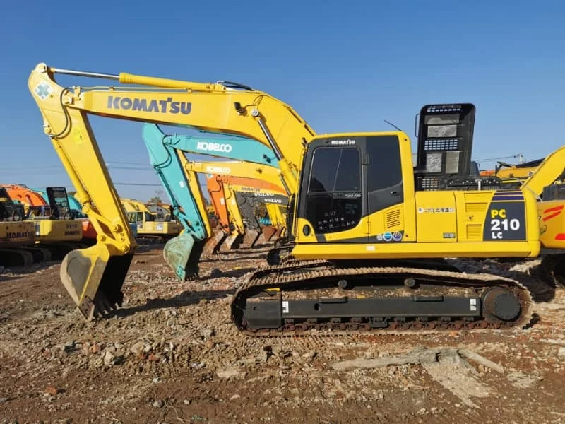 High-Quality 2022 Used Komatsu PC210 Crawler Excavator for Sale – 99% New Condition