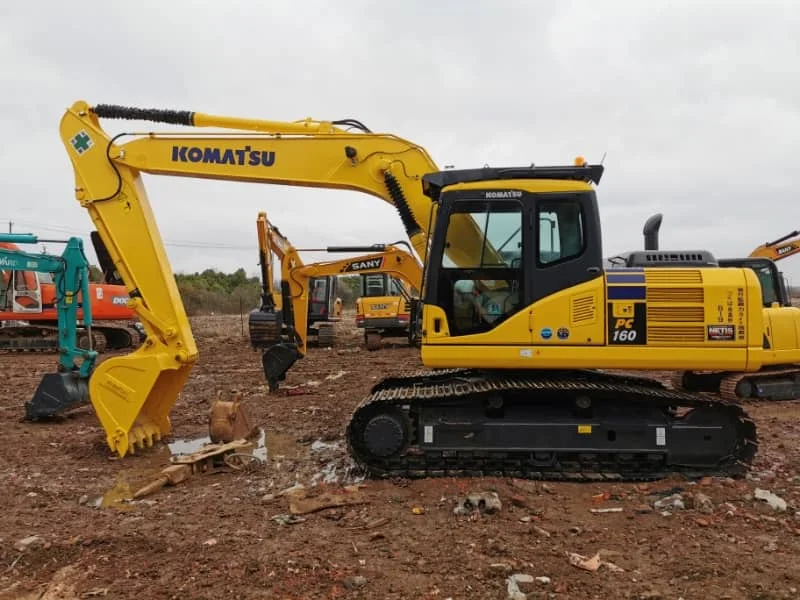 Zertifizierter gebrauchter Komatsu PC160-7 Mittelgroßer Baggerbagger mit Schwenkausleger