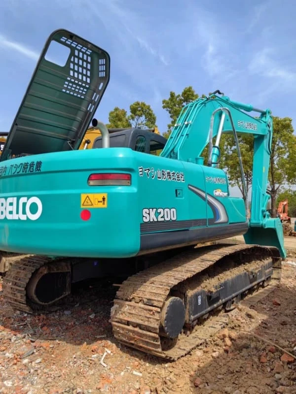 High-Quality Used Kobelco SK200 Excavator for Sale in Excellent Condition