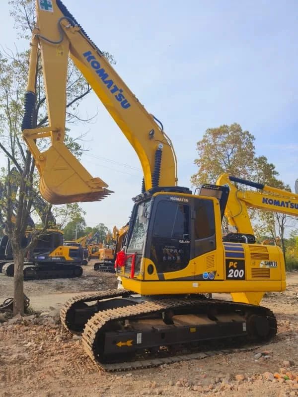 Used Komatsu PC200 20-ton Excavator for Sale – Secondhand Backhoe Excavator