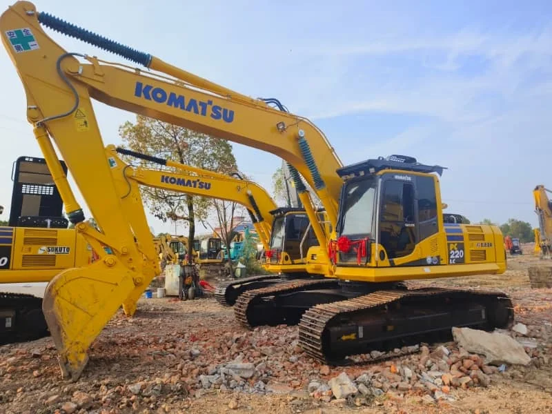 Used Komatsu PC220 Excavator for Sale | 22 Ton Hydraulic Digger